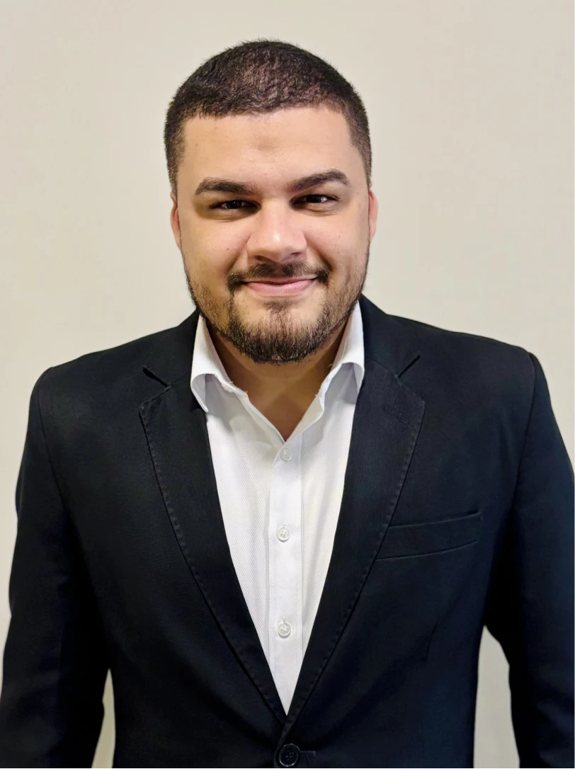 Arthur Oliveira, assessor de investimentos em Recife